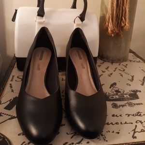 Clarks Black Nolin Heels